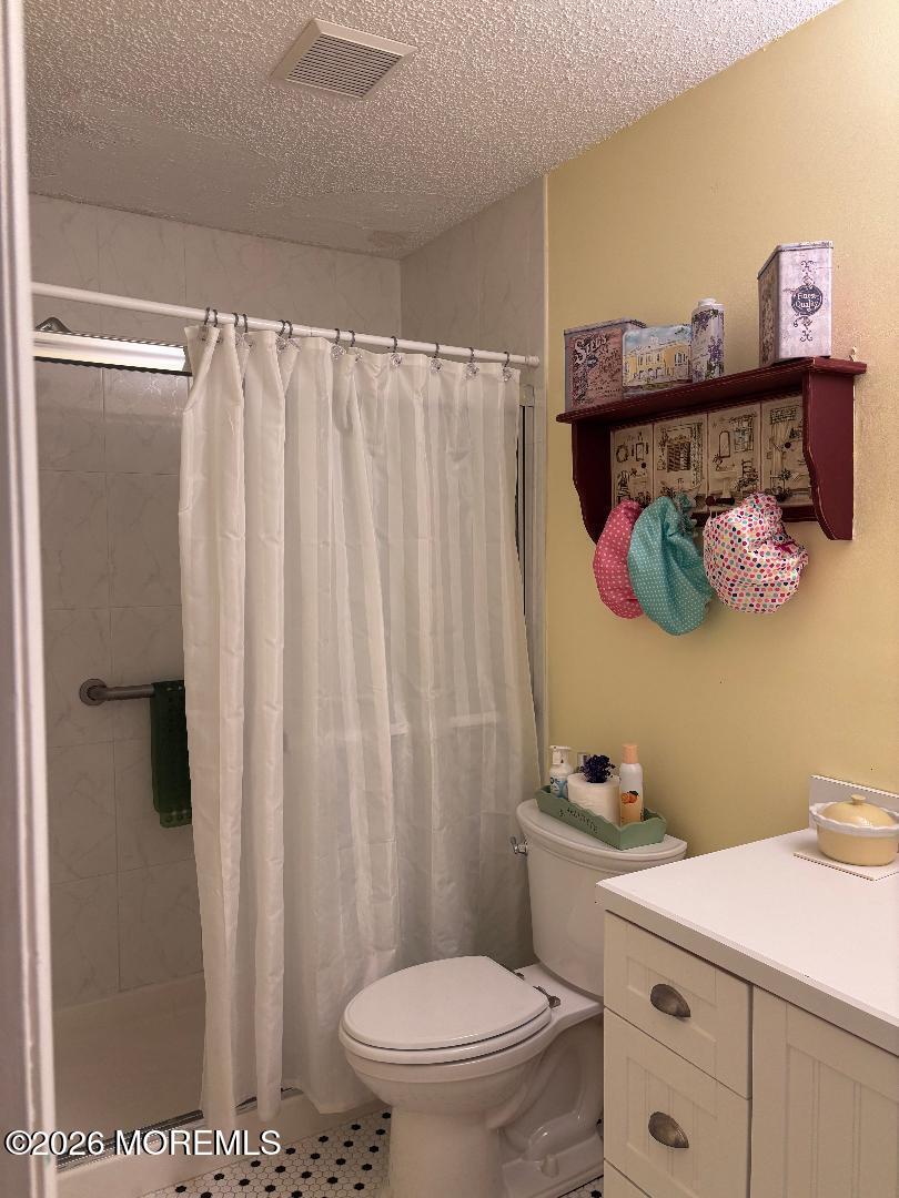 218 Ravenswood Road Englishtown NJ 07726
