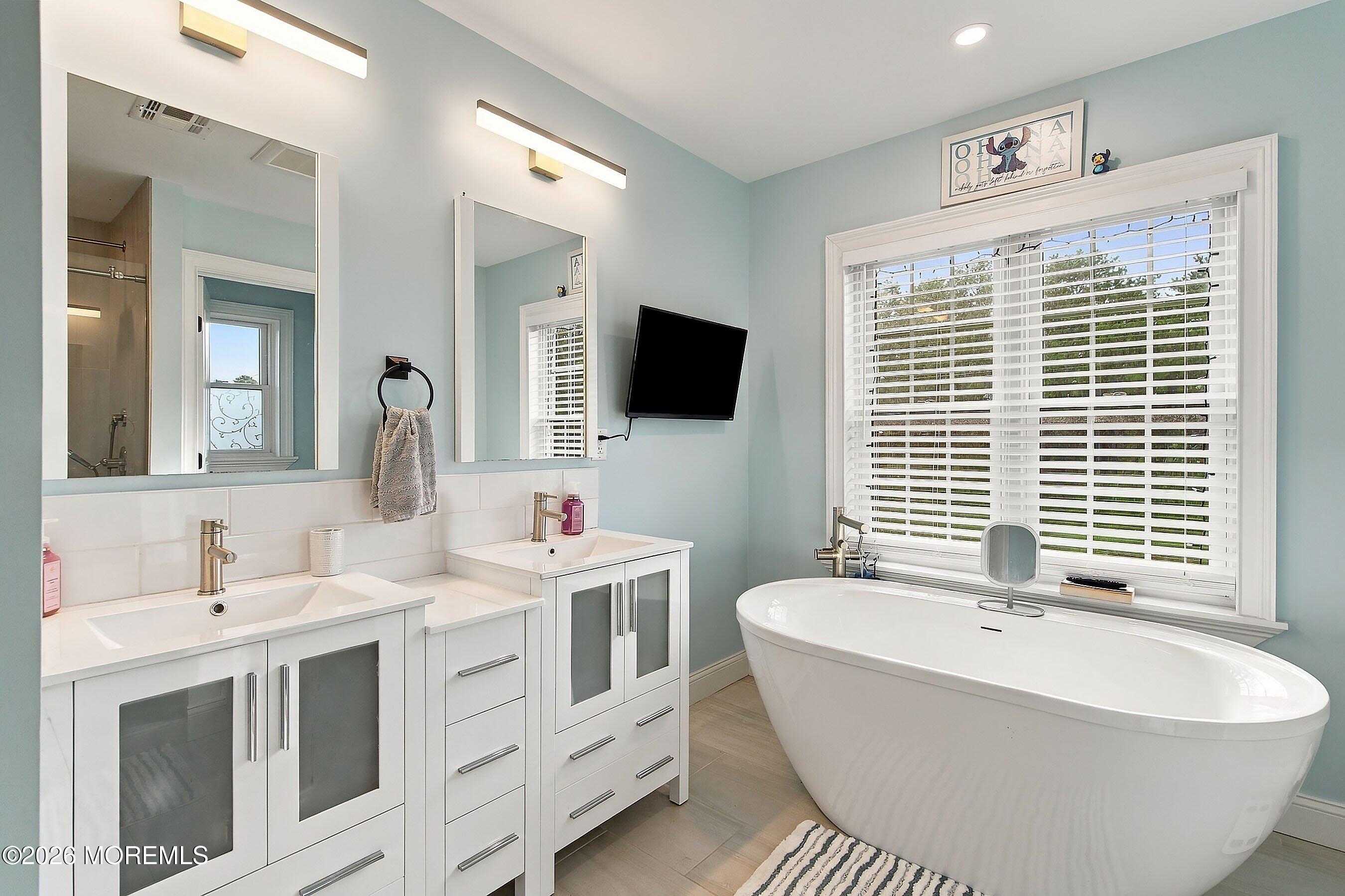 461 Western Boulevard Bayville NJ 08721