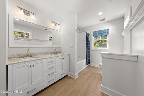 191 Oak Place Fair Haven NJ 07704