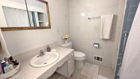 37 Valley Vale Drive Old Bridge NJ 08857