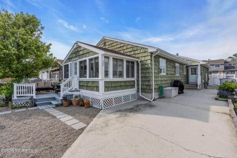 29 Green Island Road Toms River NJ 08753