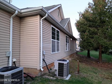 35 Fennel Court Manchester NJ 08759
