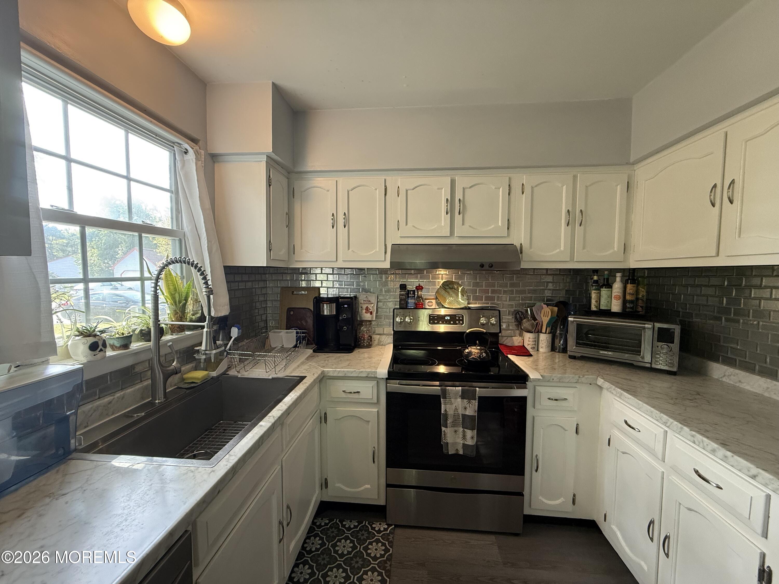 10B Portsmouth Street Whiting NJ 08759