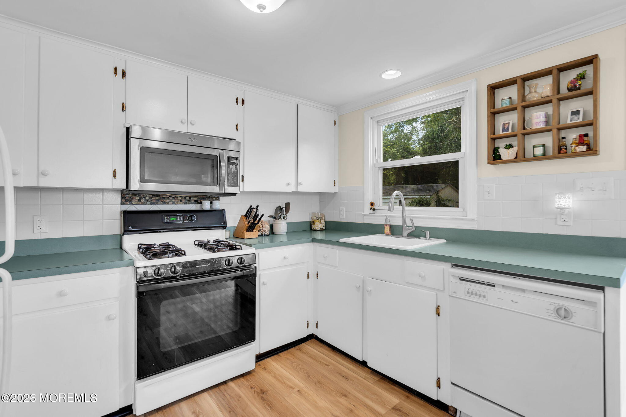 314 Pine Drive Manahawkin NJ 08050