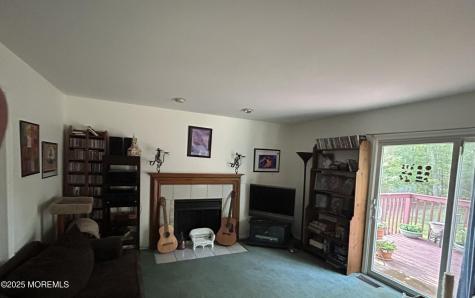 10 Brentwood Drive Jackson NJ 08527