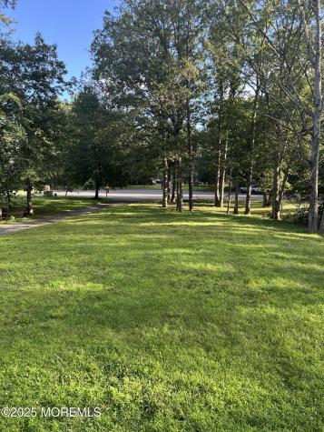 10 Brentwood Drive Jackson NJ 08527