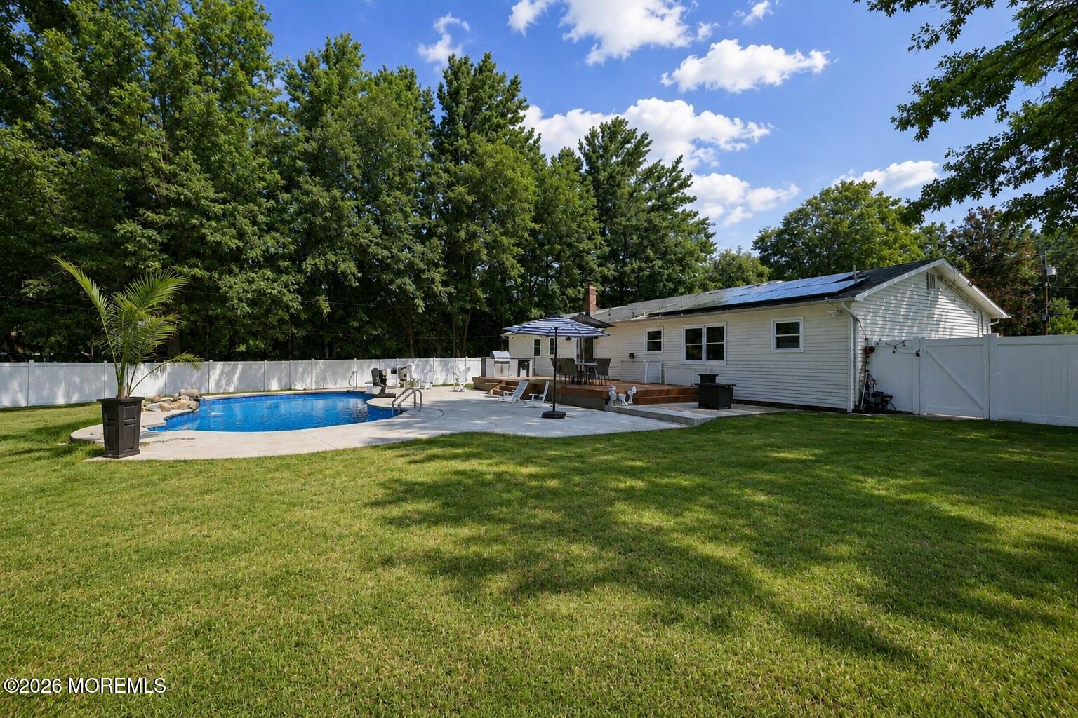 15 Guest Drive Morganville NJ 07751