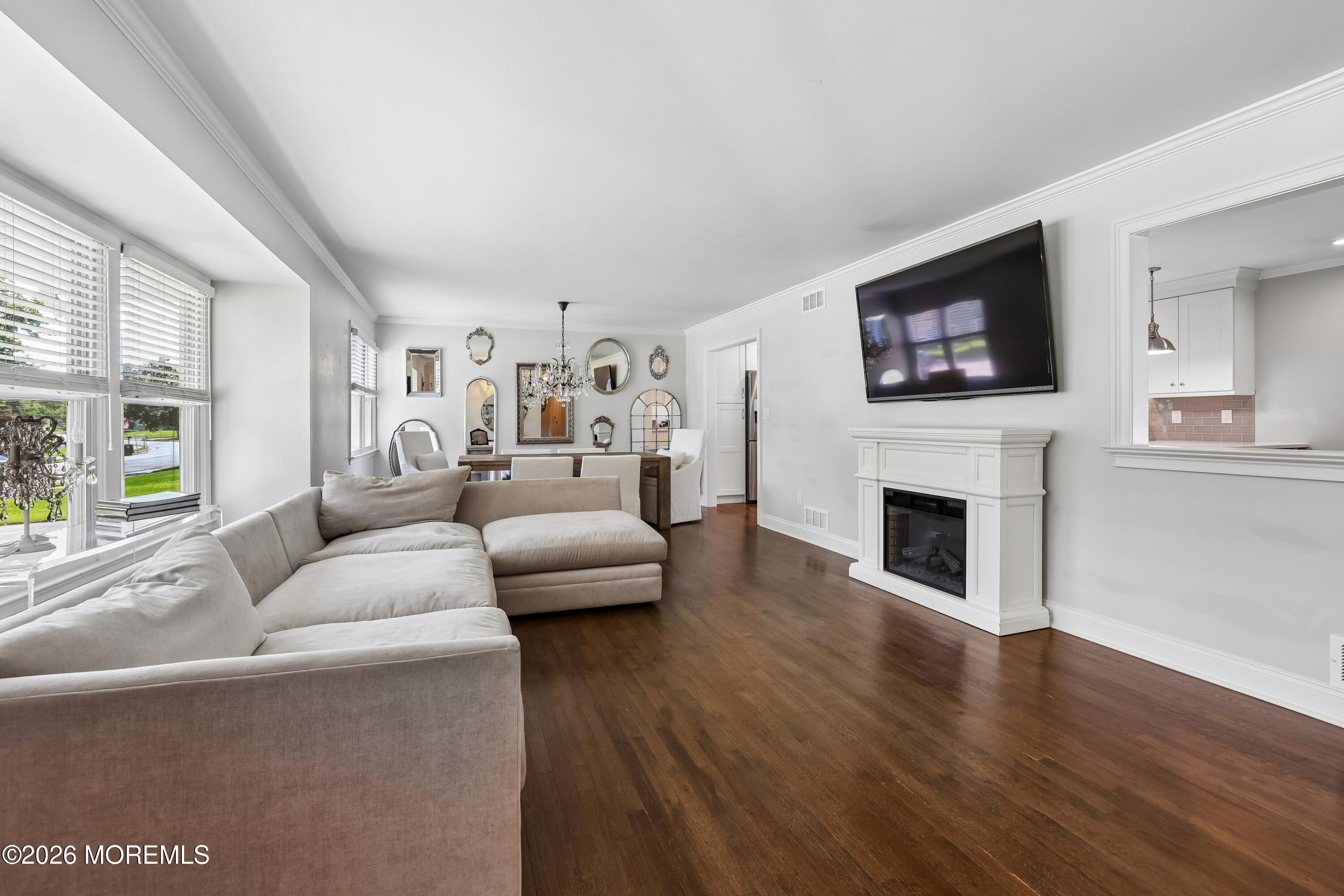 15 Guest Drive Morganville NJ 07751