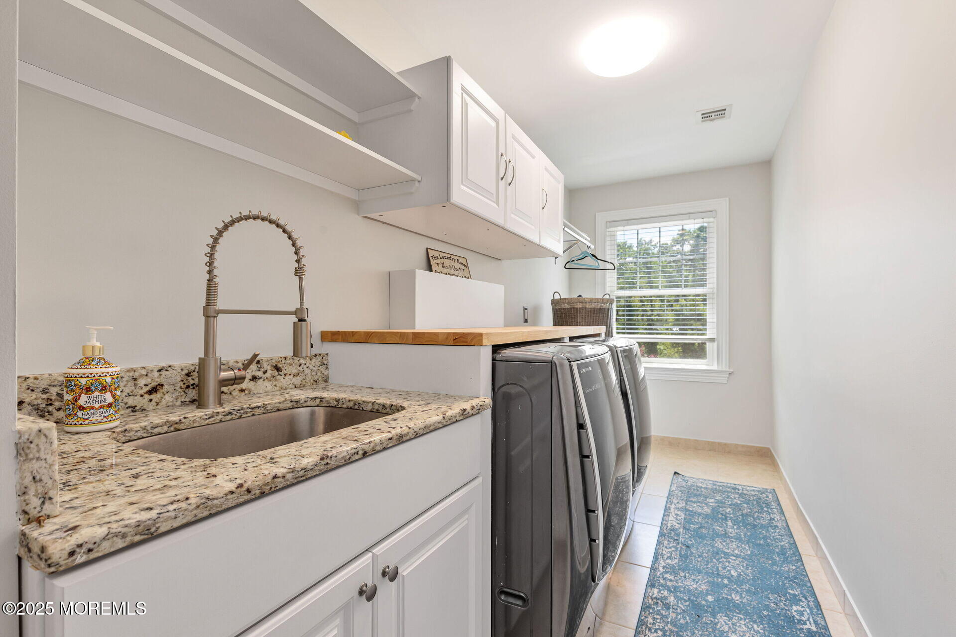 9 Withers Lane Atlantic Highlands NJ 07716