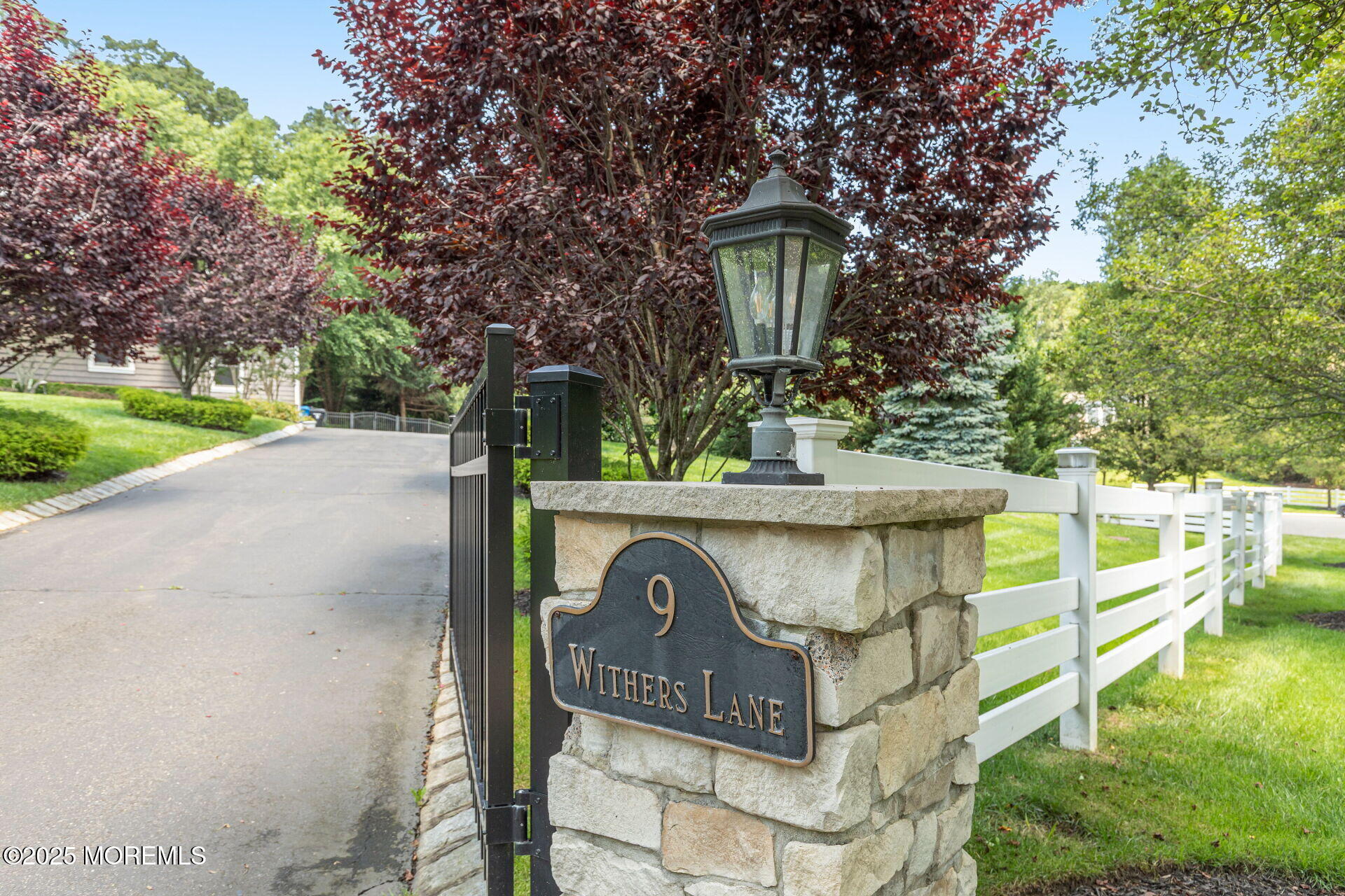 9 Withers Lane Atlantic Highlands NJ 07716