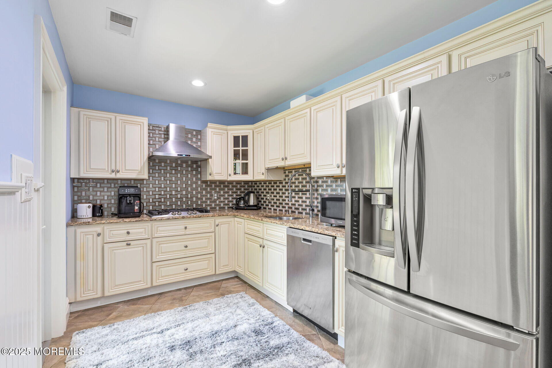 9 Withers Lane Atlantic Highlands NJ 07716