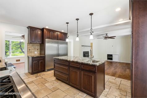 710 Viscount Drive Toms River NJ 08753