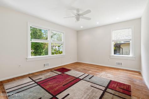 710 Viscount Drive Toms River NJ 08753