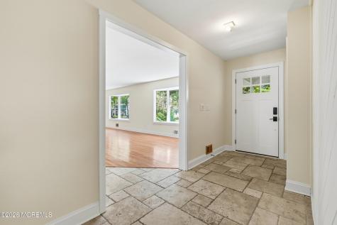 710 Viscount Drive Toms River NJ 08753