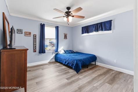 161 Mooring Road Manahawkin NJ 08050
