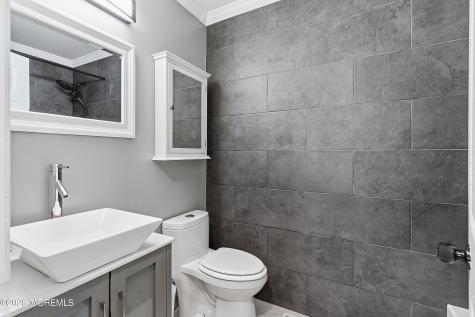 161 Mooring Road Manahawkin NJ 08050
