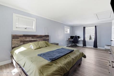 161 Mooring Road Manahawkin NJ 08050