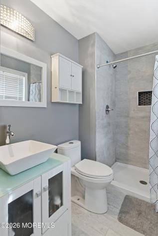 161 Mooring Road Manahawkin NJ 08050