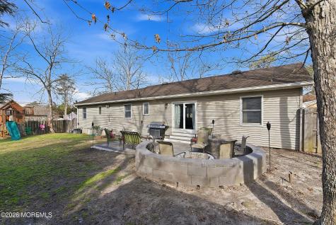 161 Mooring Road Manahawkin NJ 08050