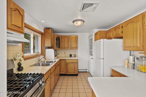29 Wilson Avenue Manalapan NJ 07726