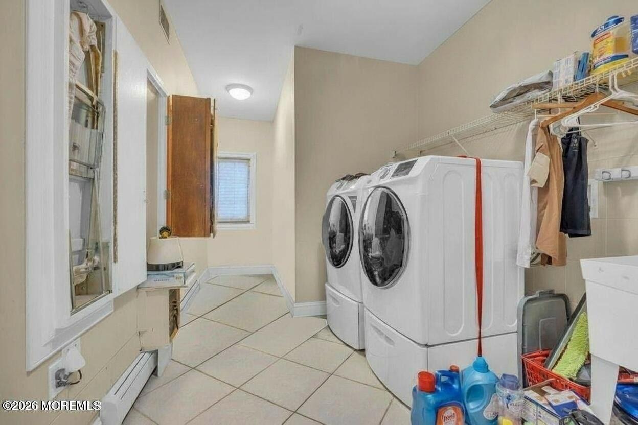 176 Oakland Mills Road Manalapan NJ 07726