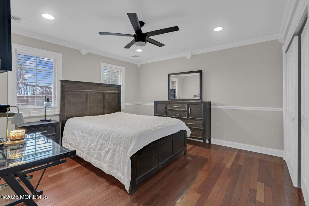 176 Oakland Mills Road Manalapan NJ 07726