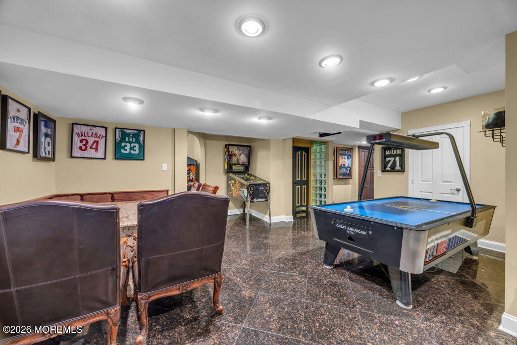 176 Oakland Mills Road Manalapan NJ 07726