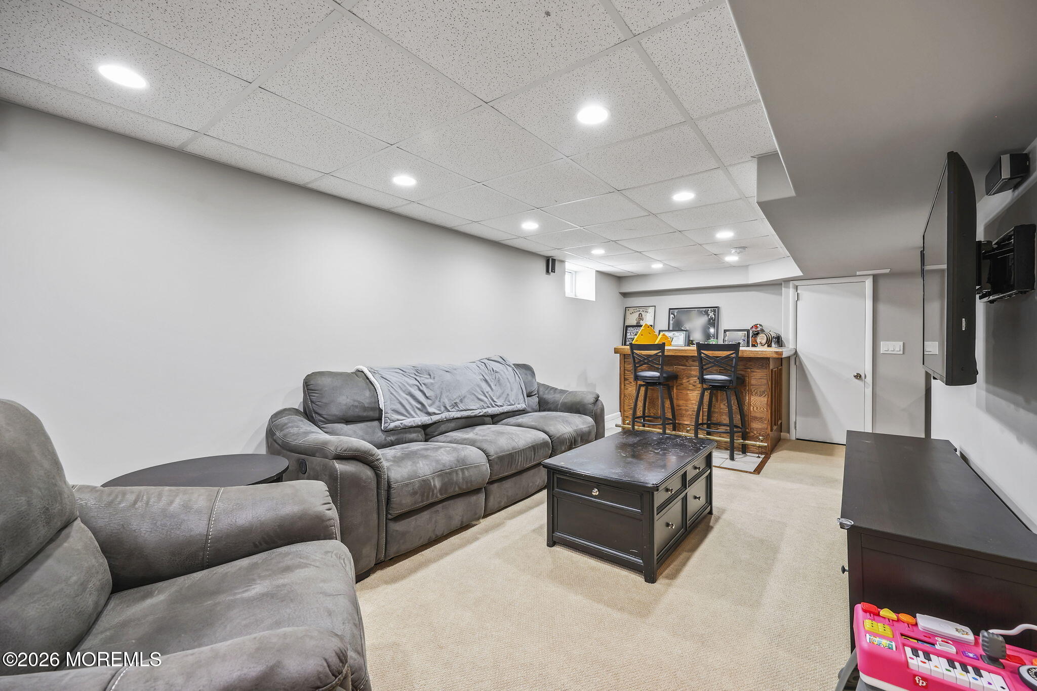 27 Diamond Lane Howell NJ 07731
