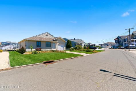 943 Mallard Drive Lanoka Harbor NJ 08734