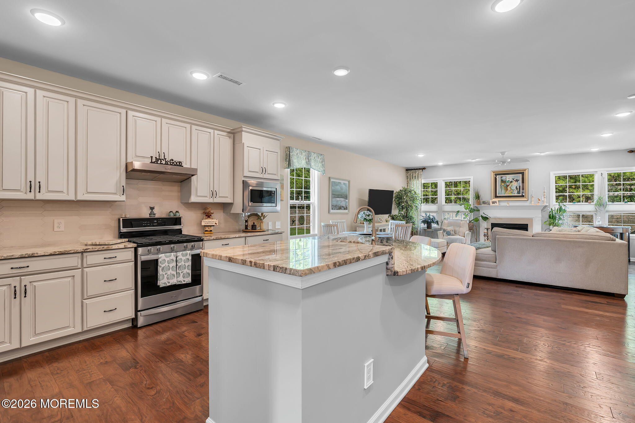 20 Aylesford Lane Manchester NJ 08759
