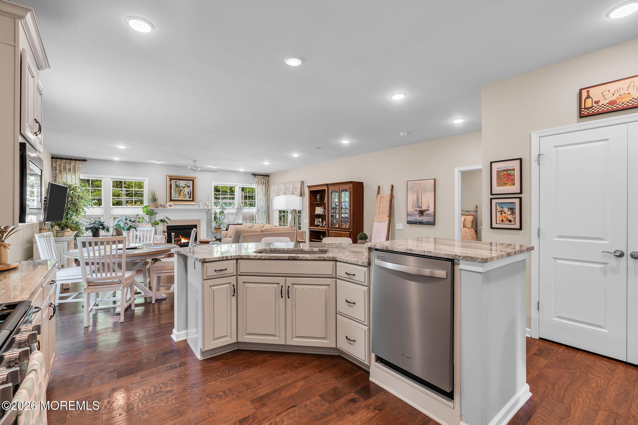 20 Aylesford Lane Manchester NJ 08759