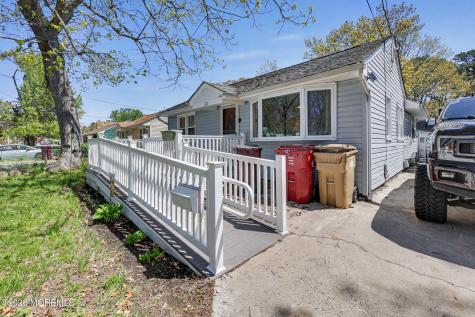 33 Mill Creek Road Bayville NJ 08721