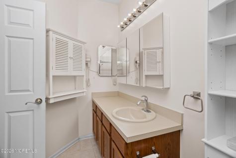 119 Burholme Drive Hamilton NJ 08691