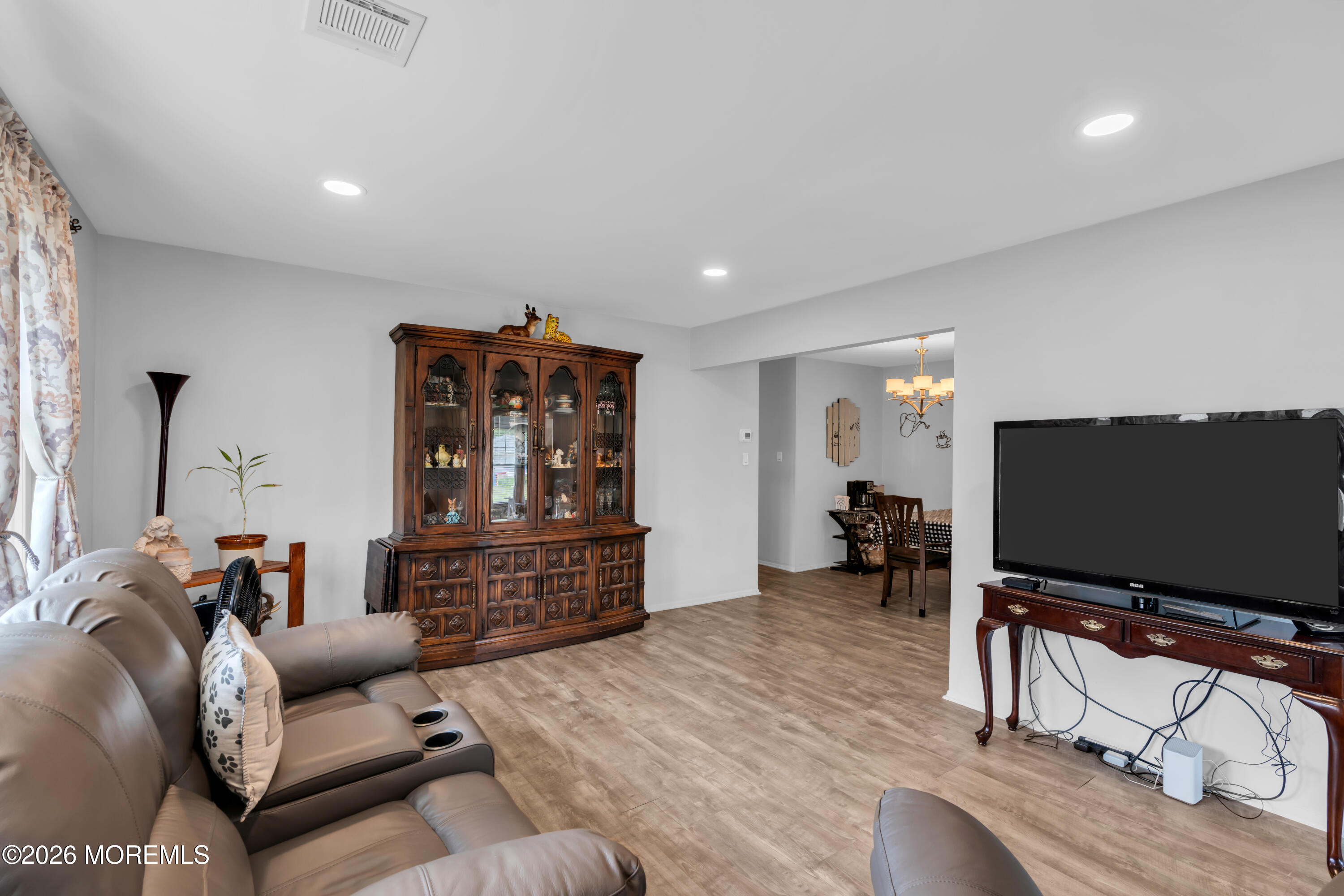 27 Anguilla Lane Toms River NJ 08757