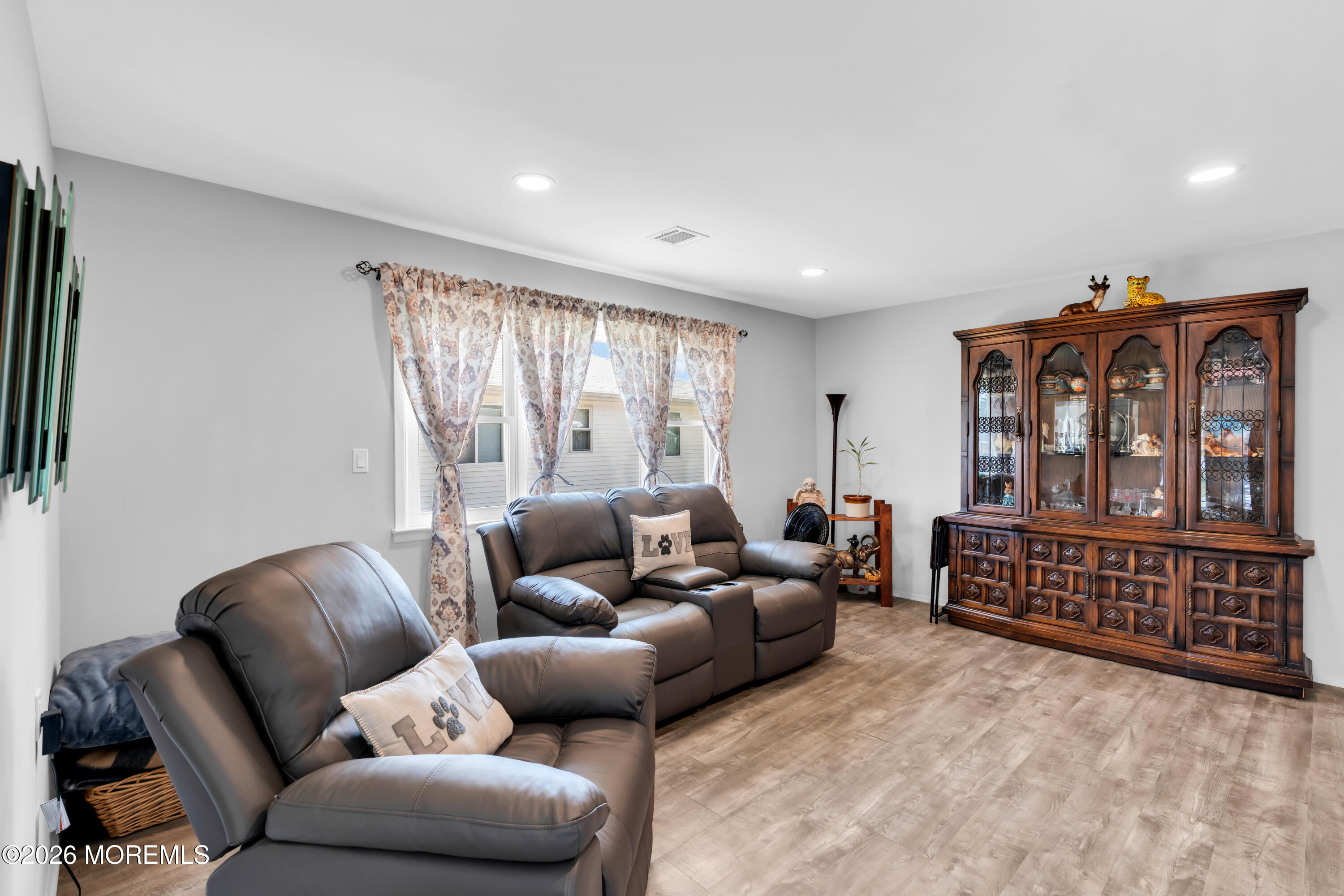 27 Anguilla Lane Toms River NJ 08757