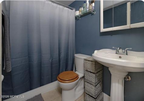 9 Barry Lane Hazlet NJ 07730