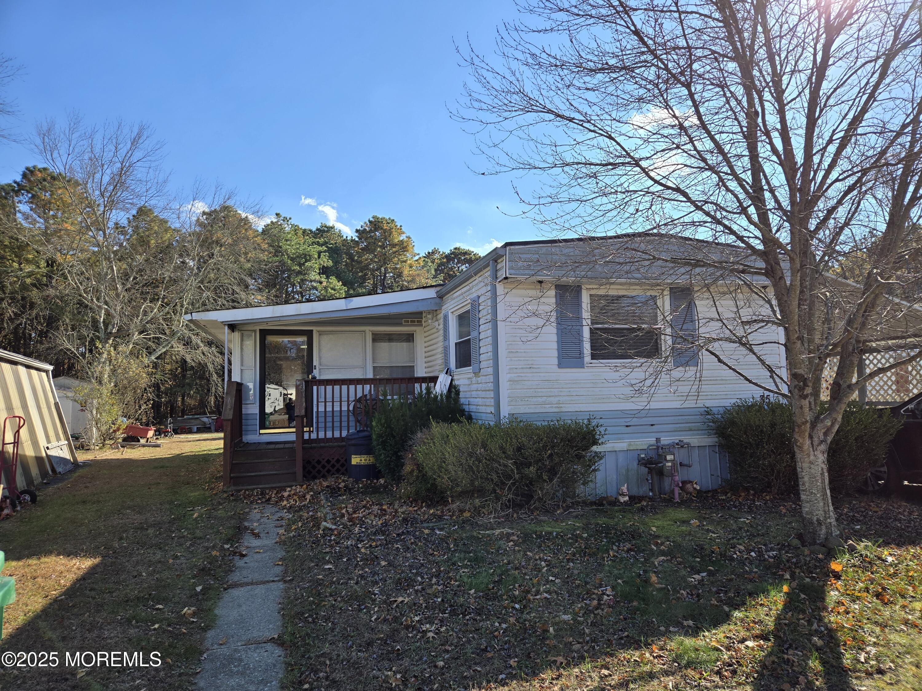 35 Boxwood Drive Jackson NJ 08527