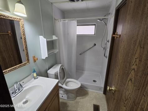 35 Boxwood Drive Jackson NJ 08527