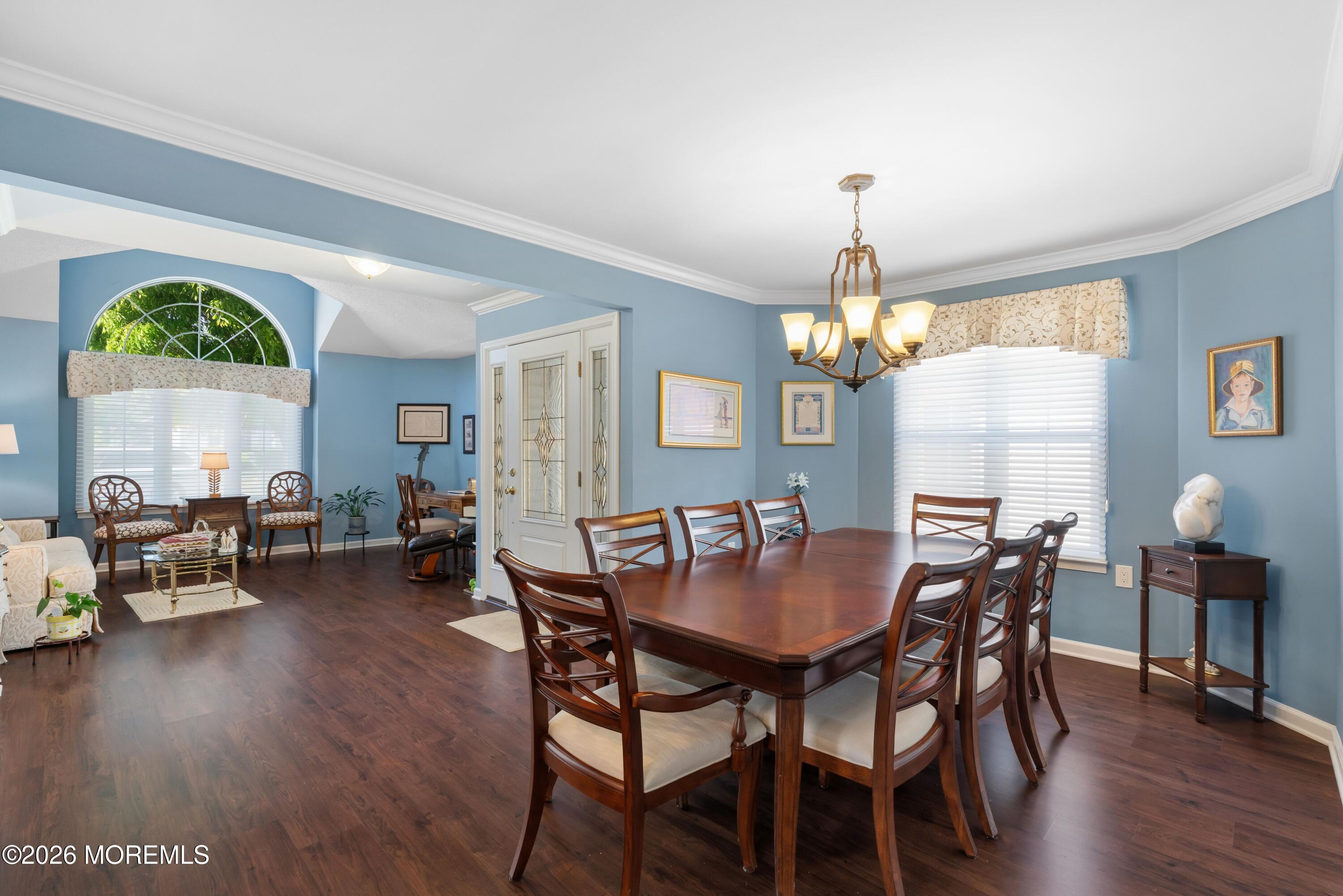 9 Eaton Court Jackson NJ 08527