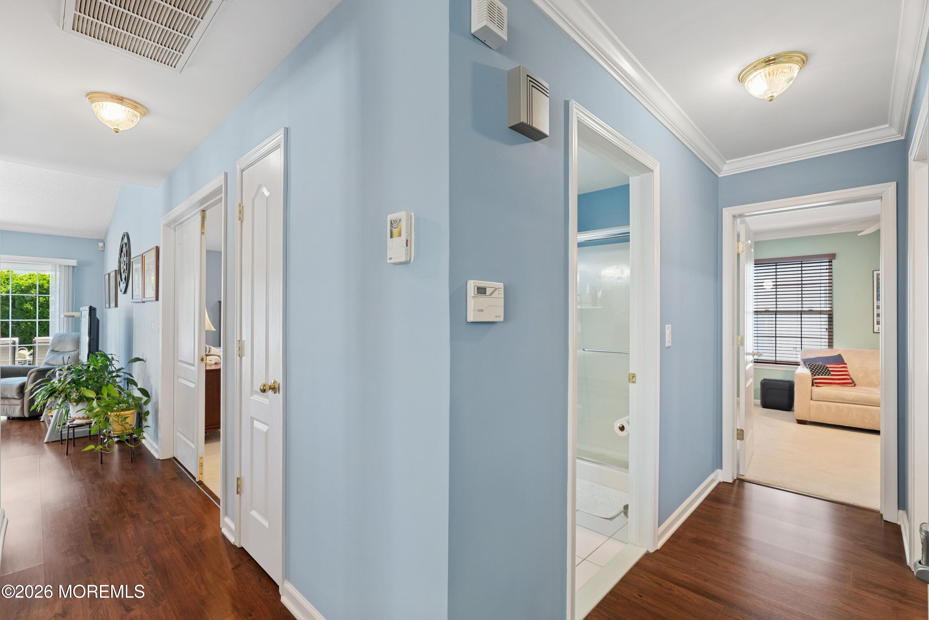 9 Eaton Court Jackson NJ 08527
