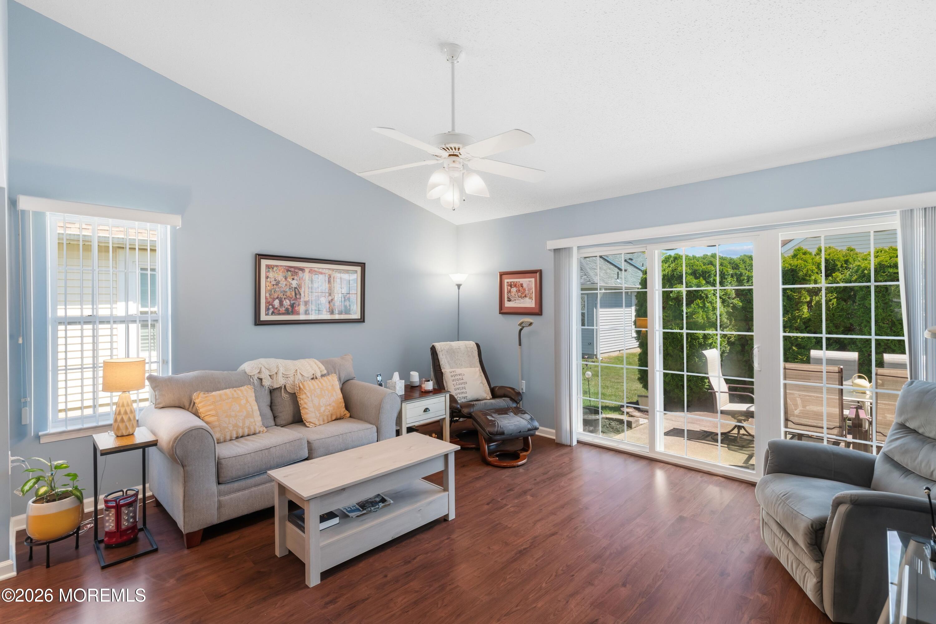9 Eaton Court Jackson NJ 08527