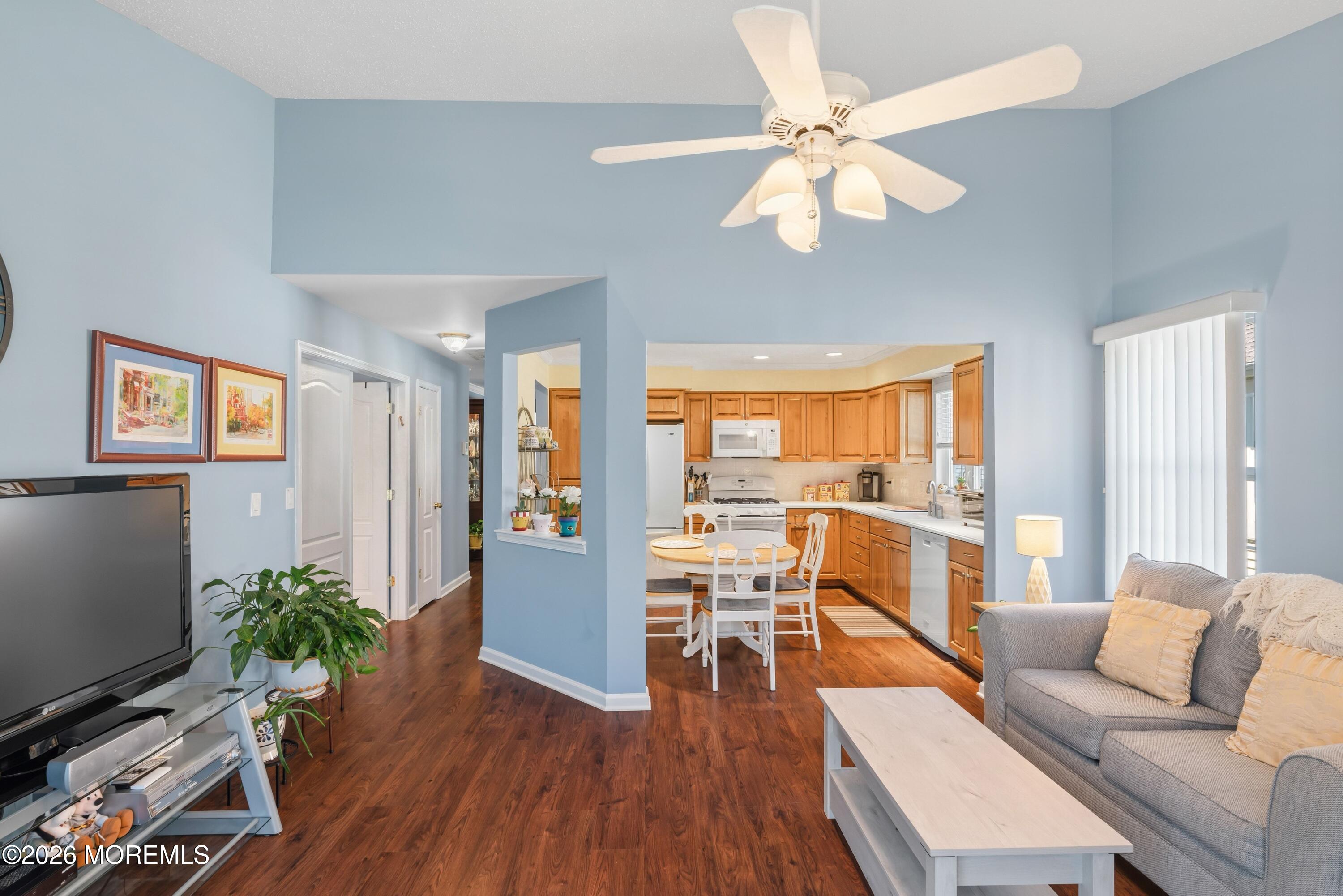 9 Eaton Court Jackson NJ 08527