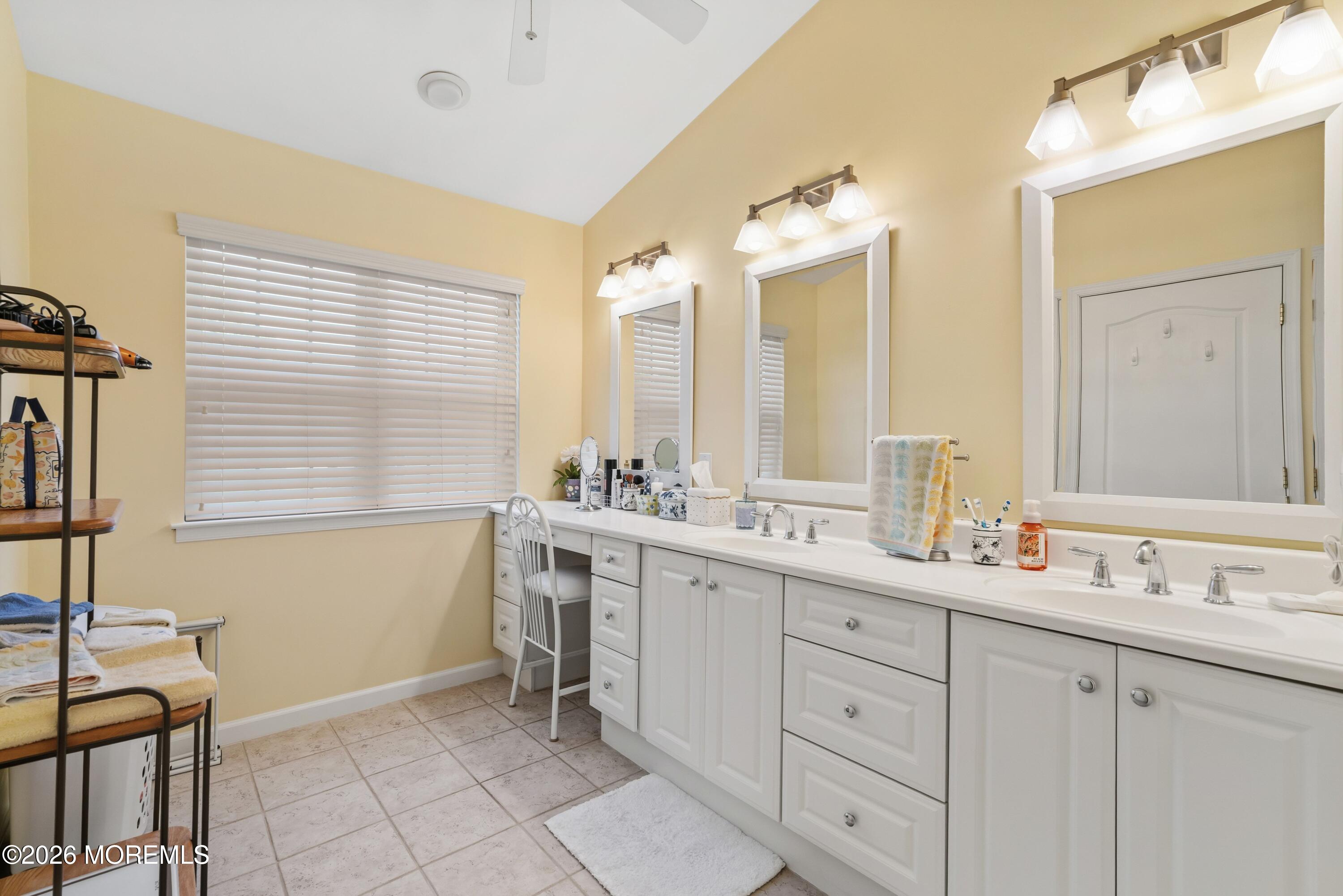 9 Eaton Court Jackson NJ 08527
