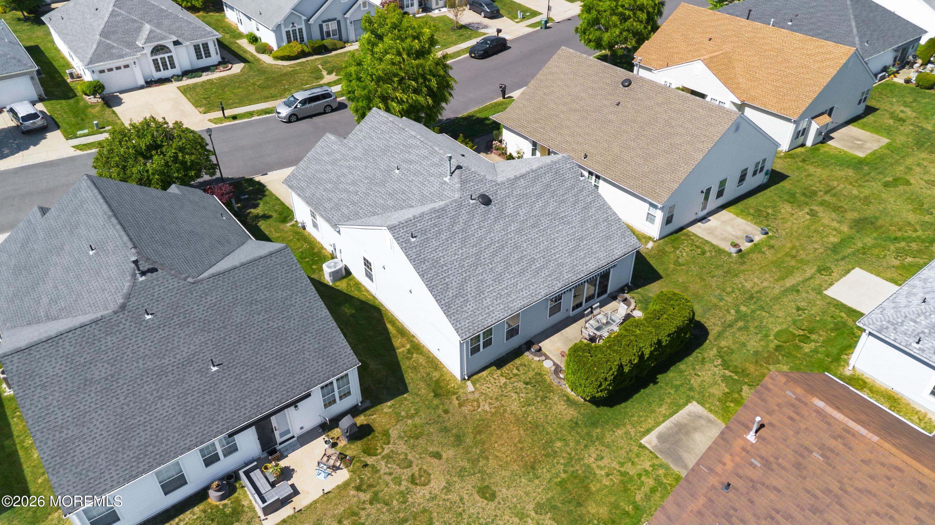 9 Eaton Court Jackson NJ 08527