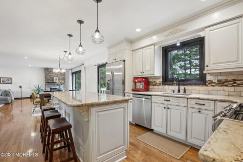 2 Green Meadow Drive Tinton Falls NJ 07724