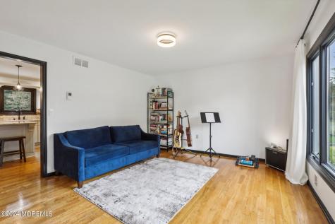 2 Green Meadow Drive Tinton Falls NJ 07724