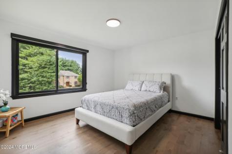 2 Green Meadow Drive Tinton Falls NJ 07724