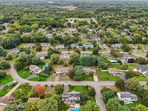 2 Green Meadow Drive Tinton Falls NJ 07724