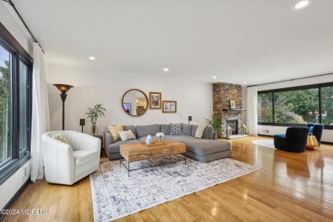 2 Green Meadow Drive Tinton Falls NJ 07724