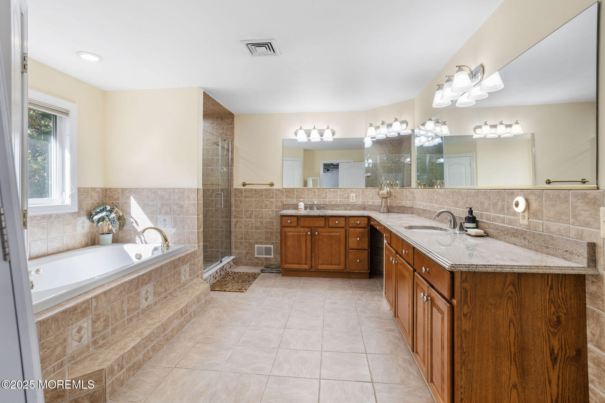 14 Conor Road Jackson NJ 08527